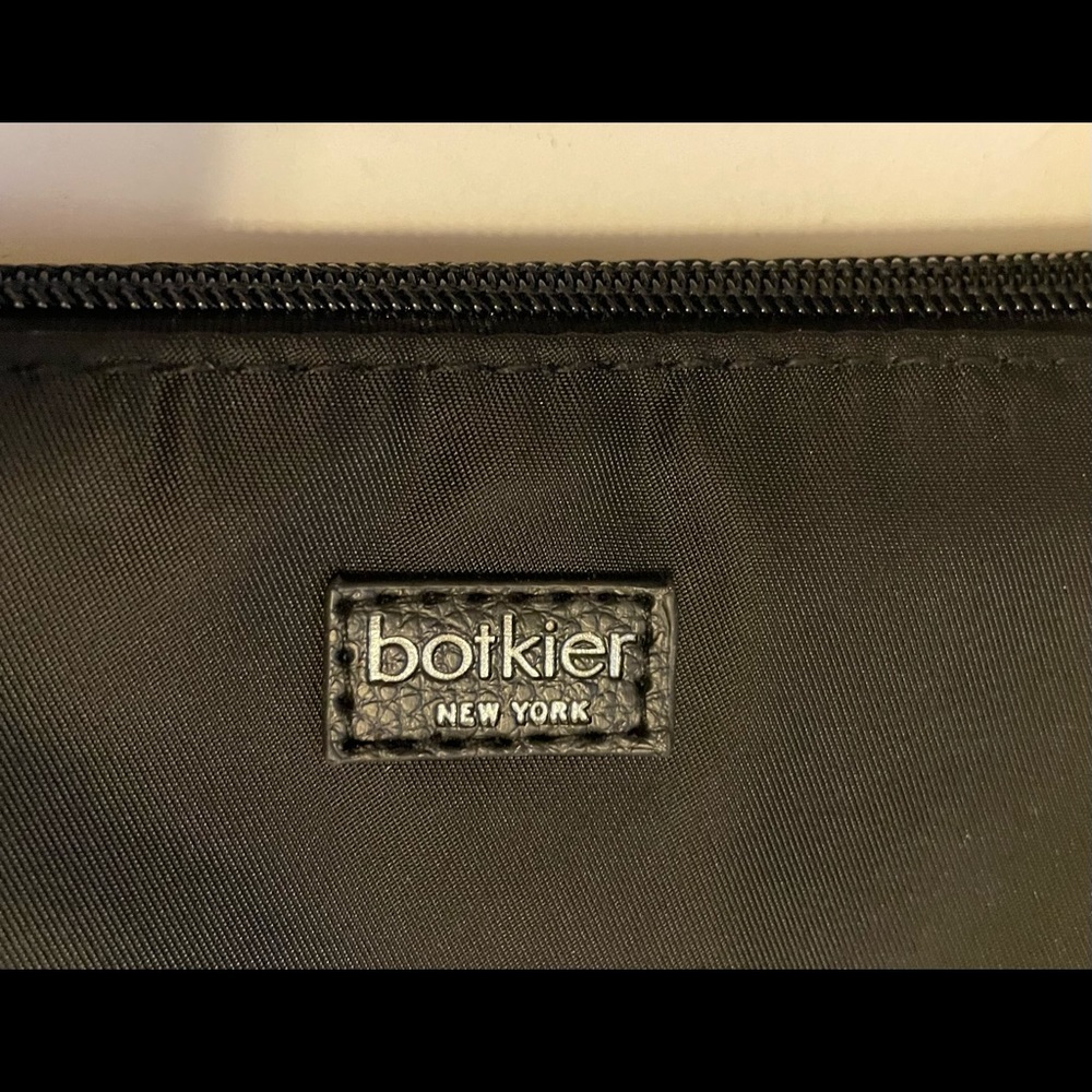 Botkier‎ purse - Picture 6 of 6